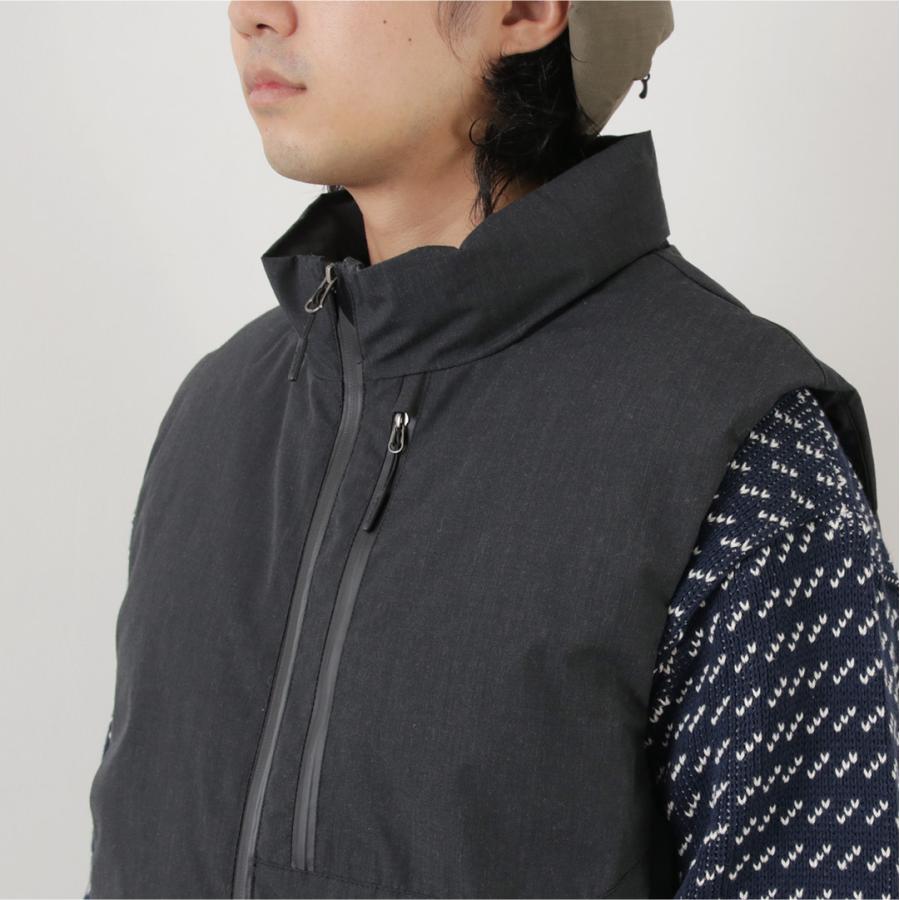 NANGA（ナンガ） 別注 HINOC ヒノック スタンドダウンベスト / 前開き