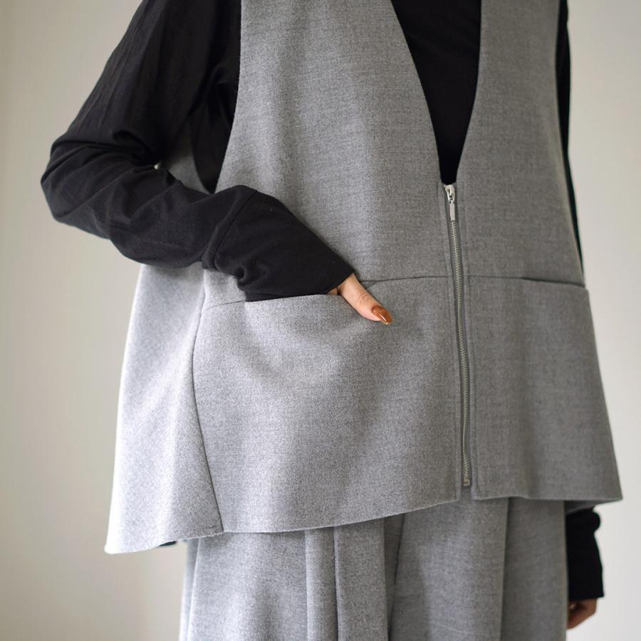 CYAN TOKYO（シアントーキョー） フラノ ZIPフレアジレ / レディース