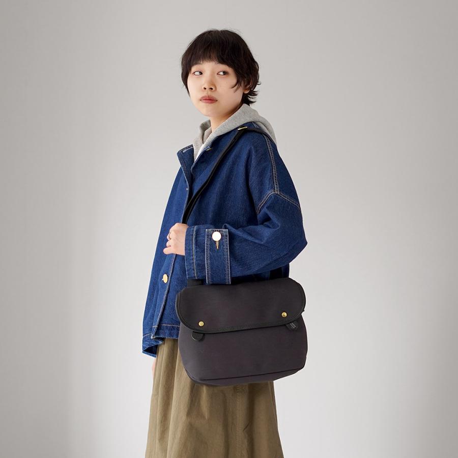 BRADY（ブレディ） ＃AVON エイボン ショルダーバッグ イギリス製