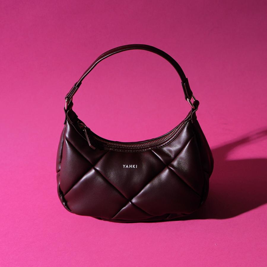 YAHKI（ヤーキ） ダイヤキルト ハンドバッグ フェイクレザー