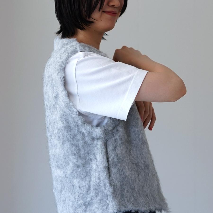 yenn イエン　FLUFFY VEST ベスト　グレー新品 YENN（イェン） フラッフィー ベスト / レディース 起毛 ニット 前開き