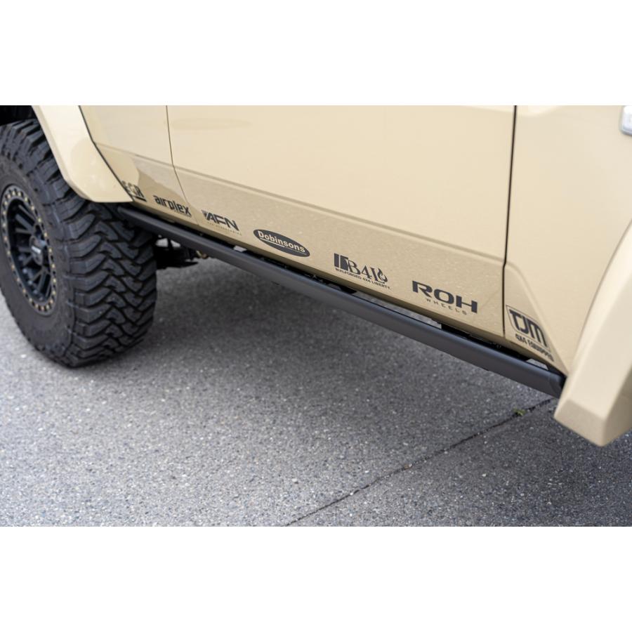 ランドクルーザー70 電動サイドステップ 専用設計 自動格納 TOYOTA