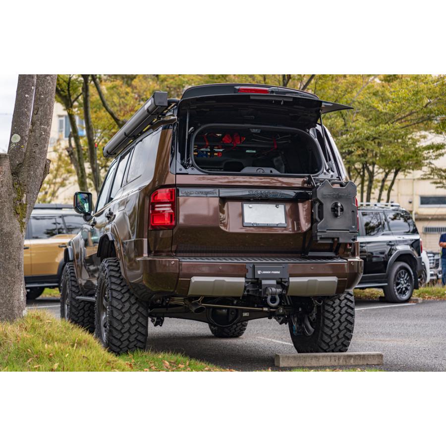 ヒッチカバー ランクル250 専用設計 LANDCRUISER250 純正 ヒッチカバー ランクル250 専用設計 LANDCRUISER250 純正