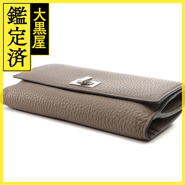 FENDI（フェンディ） ピーカブー グレージュ レディース 長財布【472