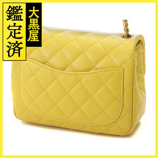 CHANEL（シャネル） ミニマトラッセ ココボールチェーンショルダー