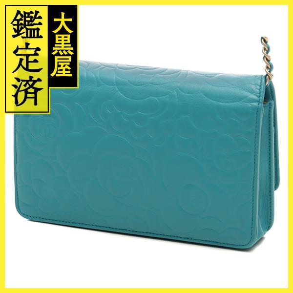 CHANEL（シャネル） カメリア チェーンウォレット ライトブルー/GP 