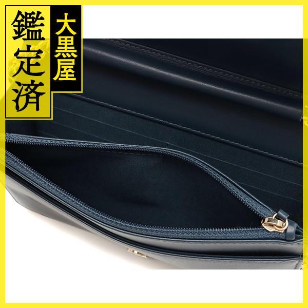 CHANEL（シャネル） シェブロン ボーイシャネル チェーンウォレット V 