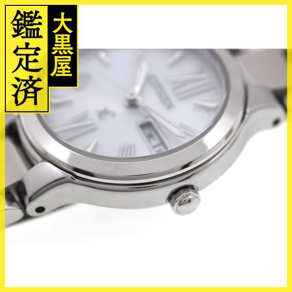 CITIZEN シチズン 腕時計 クロスシー エコドライブ デイデイト EW3220  