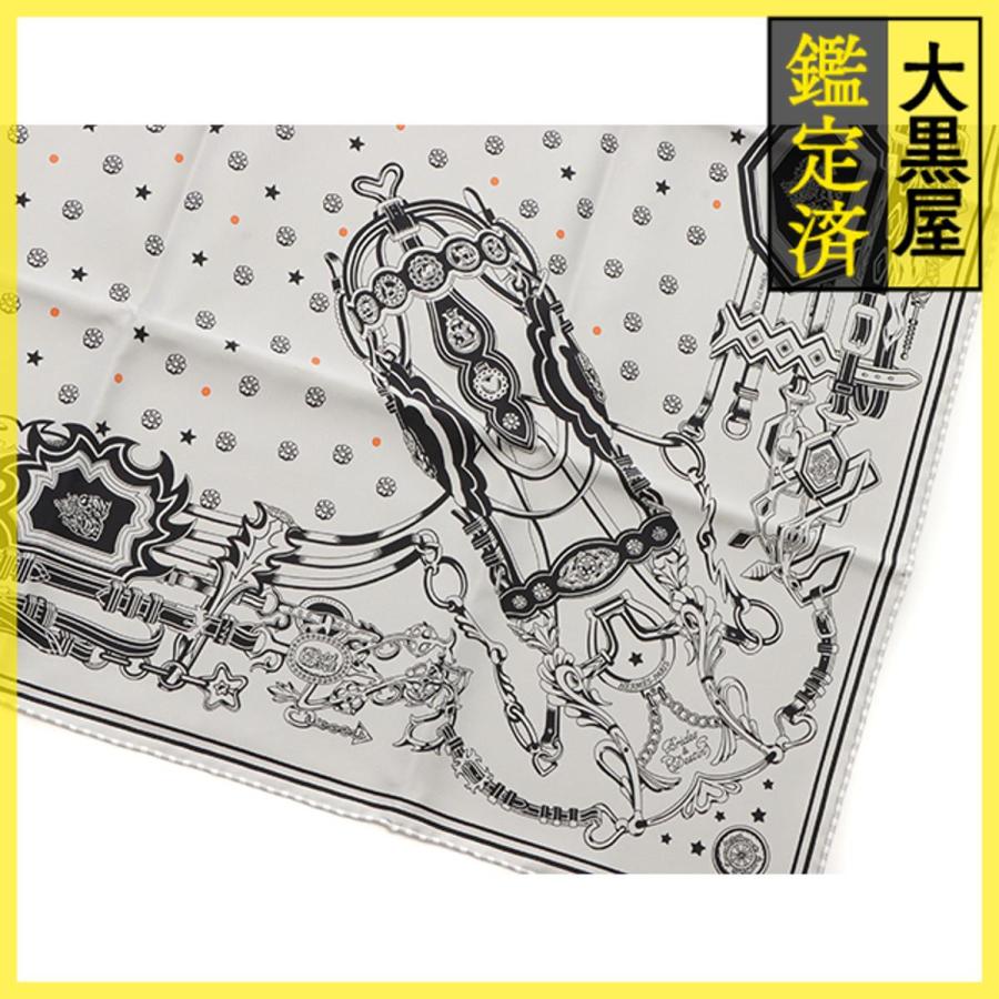 【新品未使用タグつき】エルメス　スカーフ　カレ　55 シルク　ブラック×ホワイト HERMES（エルメス） スカーフ カレ55 Brides et Destin Bandana グリ