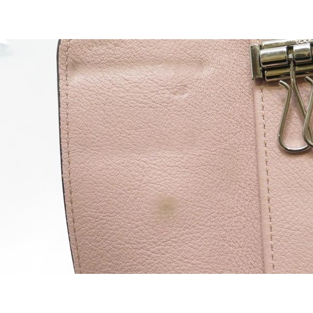 LOUIS VUITTON（ルイ・ヴィトン） ミュルティクレ4 マヒナ ピンク