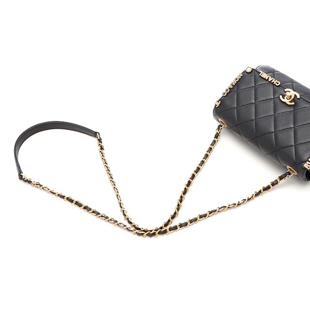 CHANEL（シャネル） バッグ ミニマトラッセ19 チェーンショルダー