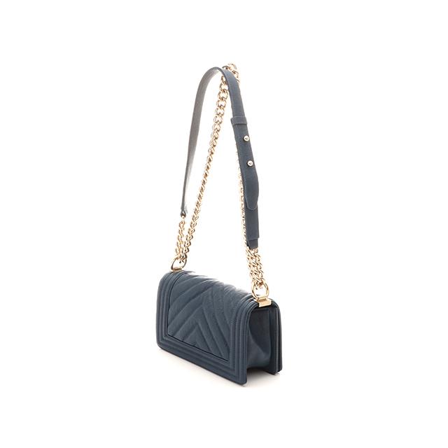 CHANEL（シャネル） ボーイシャネル20 Vステッチ チェーンショルダー 