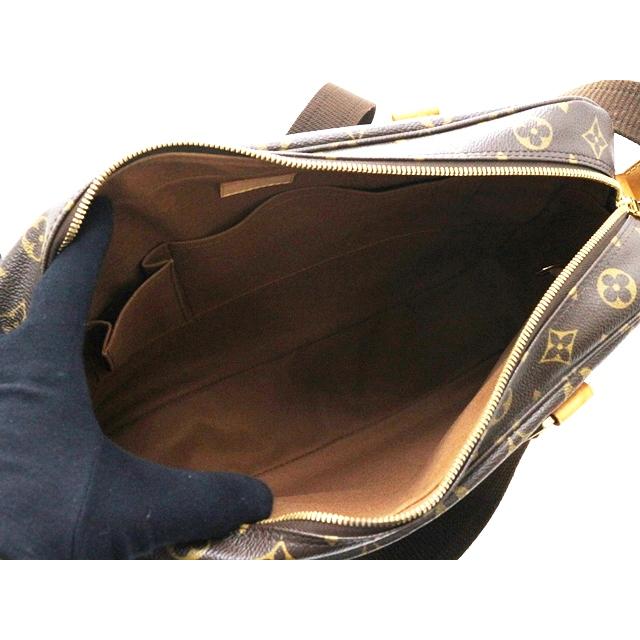 LOUIS VUITTON（ルイ・ヴィトン） サック・ボスフォール モノグラム 
