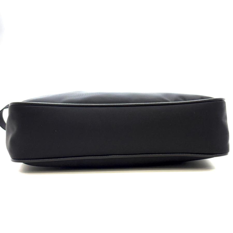 PRADA（プラダ） Re-Nylon ショルダーバッグ 2VH113 メンズ【中古