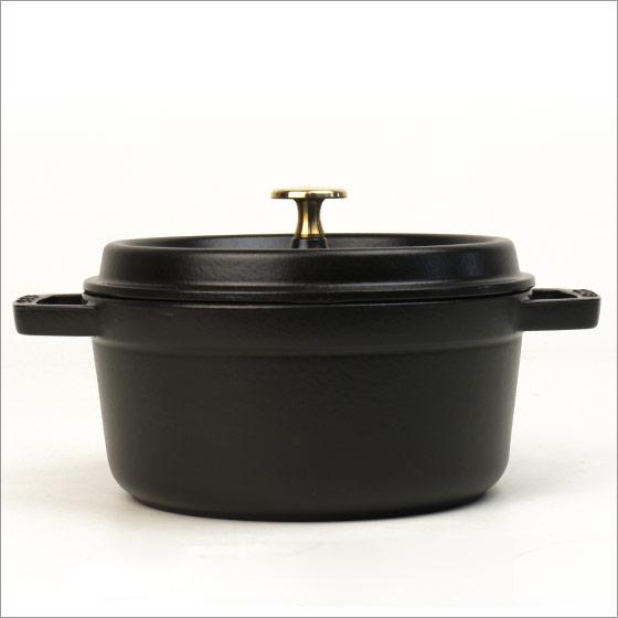 STAUB 両手鍋 黒 鋳鉄製20㌢ 楽天市場】ストウブ ココット ラウンド 20cm シャイニーブラック