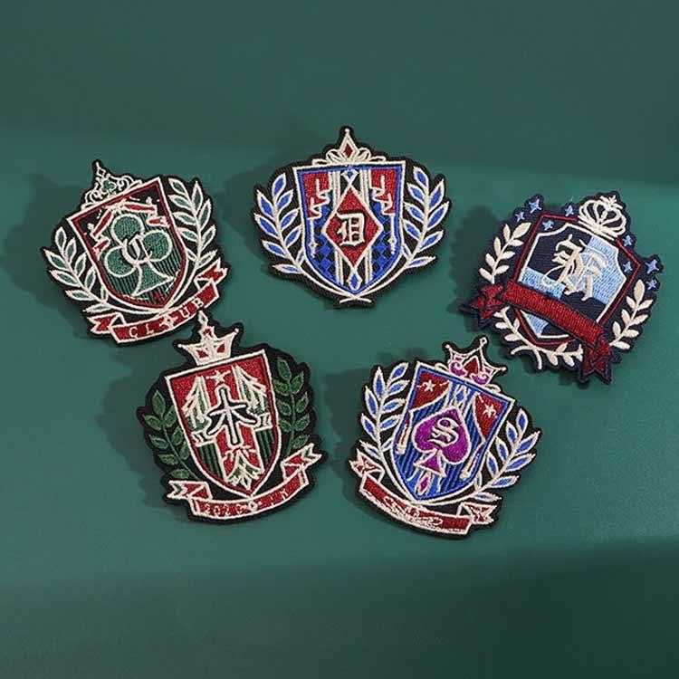 ブレザー 面接 お得な5点セット！ブレザー ブローチ スクール 刺繍 中学生 スリム 学生 ワッペン 高校生 制服 制服 高校 中学 通学 学生 お得 |  | 01