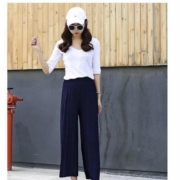 送料無料 フレアパンツ スカートパンツ ウエストゴム ロング丈 ボトムス ひんやり ドレープパンツ 夏 ラフ ウエストゴム 無地 裾が広い ガウチョ |  | 09