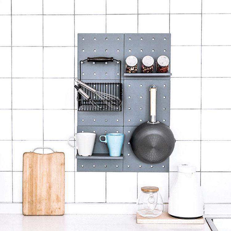 有孔ボード 収納スタンド パンチングボード 壁掛け インテリア キッチン リビング トイレ 浴室 バスルーム 玄関 ウォールシェルフ 壁収納 プラスチ |  | 03