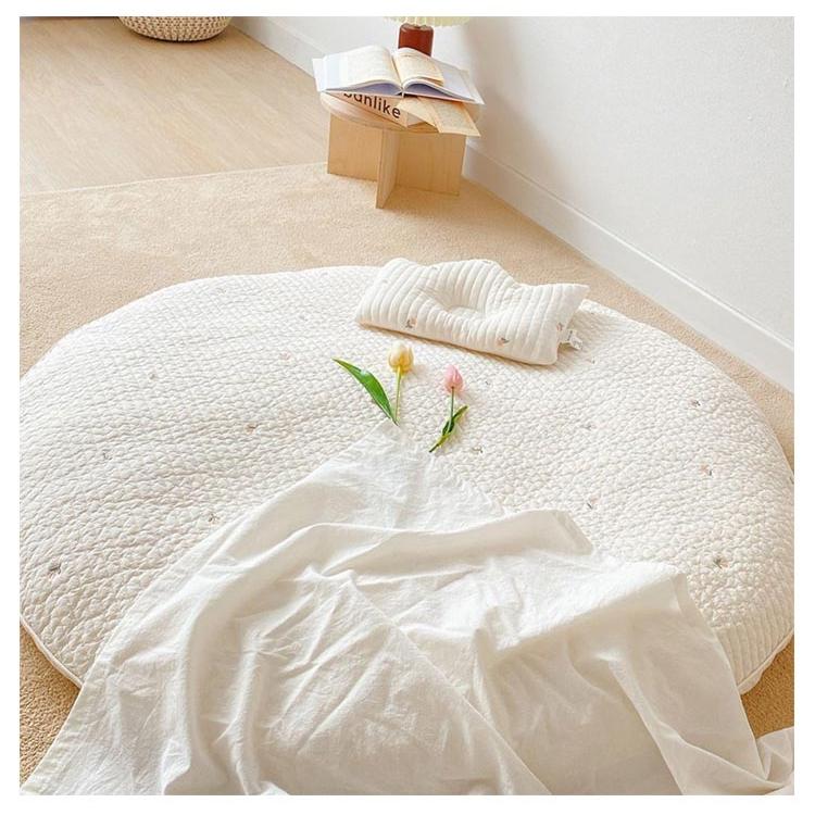 洗える サニーマット プレイマット ベビー マット 赤ちゃん 洗濯 厚手 おしゃれ 北欧 丸形 綿 ラグマット おむつ替え 月齢フォト ごろ寝 昼寝 |  | 17