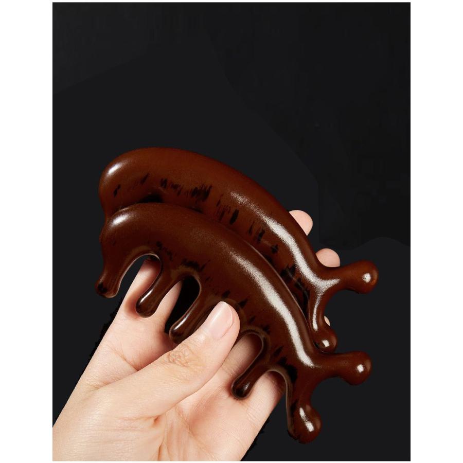 送料無料 木櫛 頭部マッサージ 頭皮ケア リンパマッサージ くし 檀木 厚型 携帯サイズ ヘアブラシ 頭皮ケア 頭皮マッサージ 髪用ブラシ 多機能 抜 |  | 02