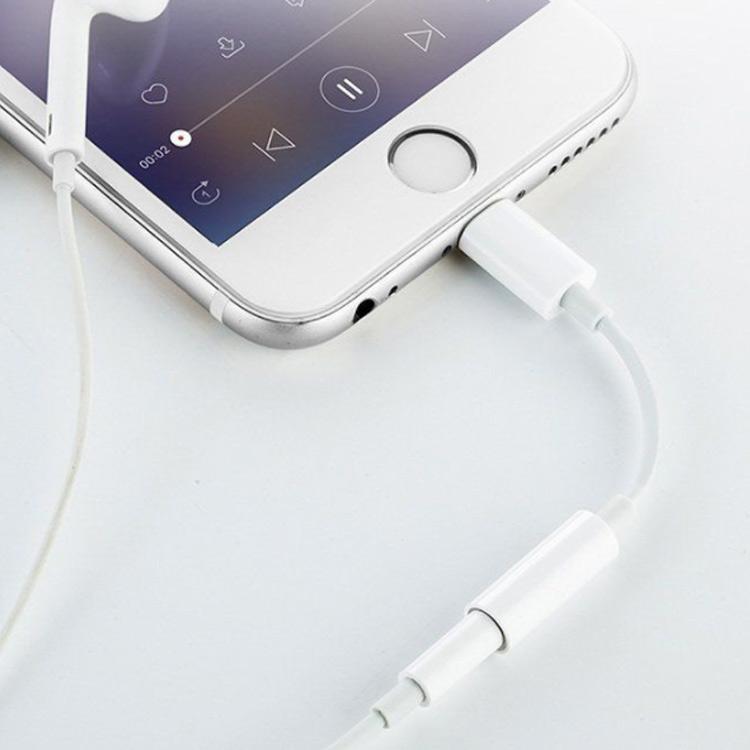 【2021最新】iPhone イヤホンジャック Lightning-3.5mm 変換 iPhoneイヤホン変換 アダプタ 3.5mm ヘッドホンジャッ｜daim-store｜02