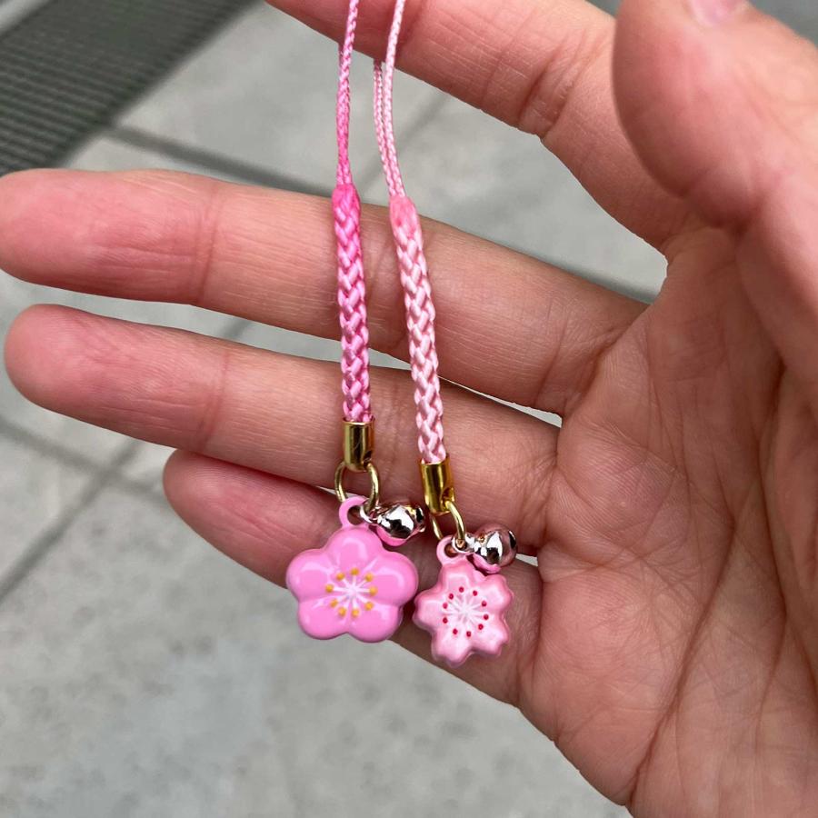 鈴 桜鈴 50個入 ストラップ付き 和雑貨 縁起物 13mm 花モチーフ 和風
