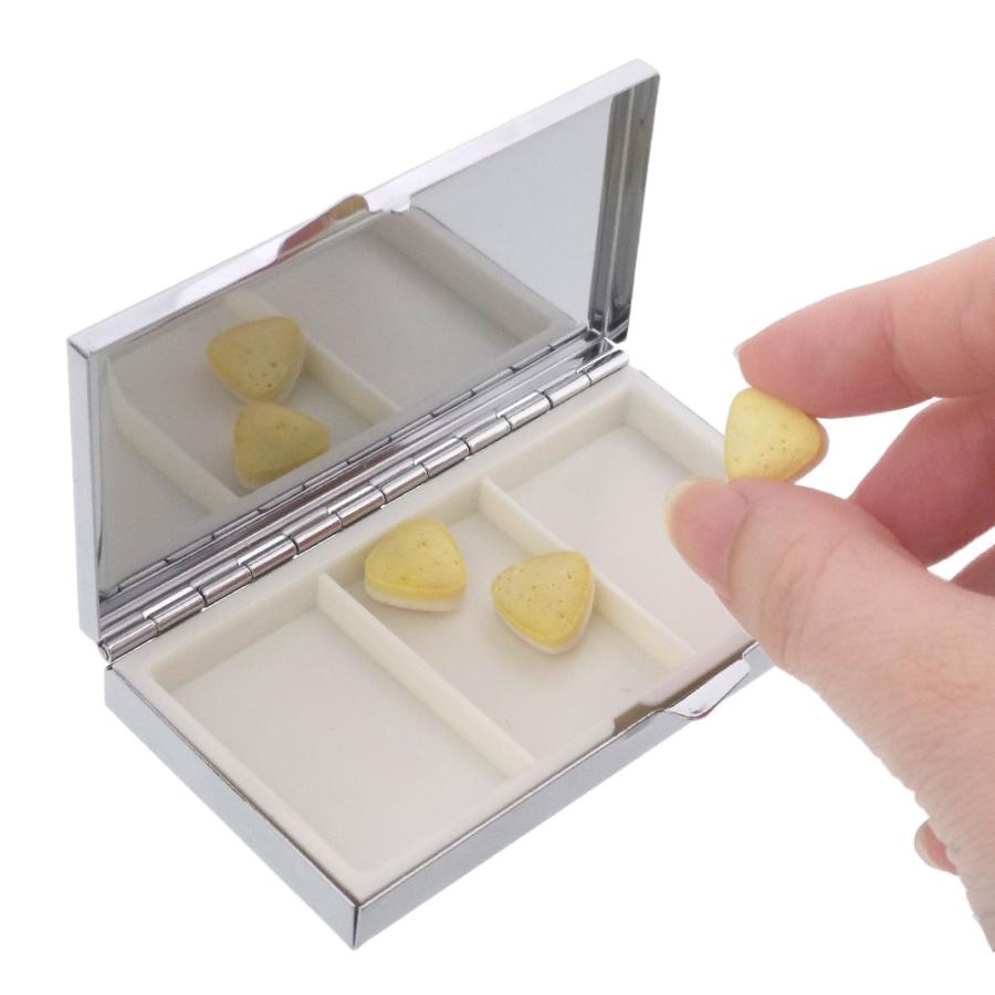 ピルケース 持ち運び 携帯用 コンパクト 角型 四角 長方形 83mm×51mm