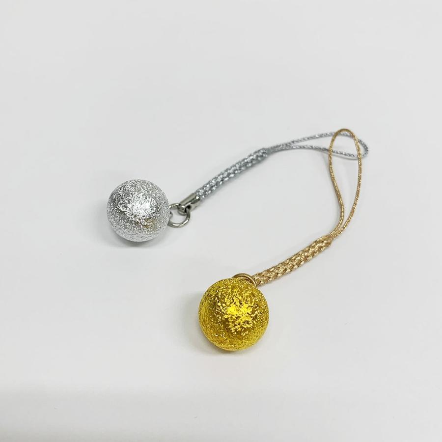 【箱付】金細工 鈴根付け 箱付】金細工 鈴根付け