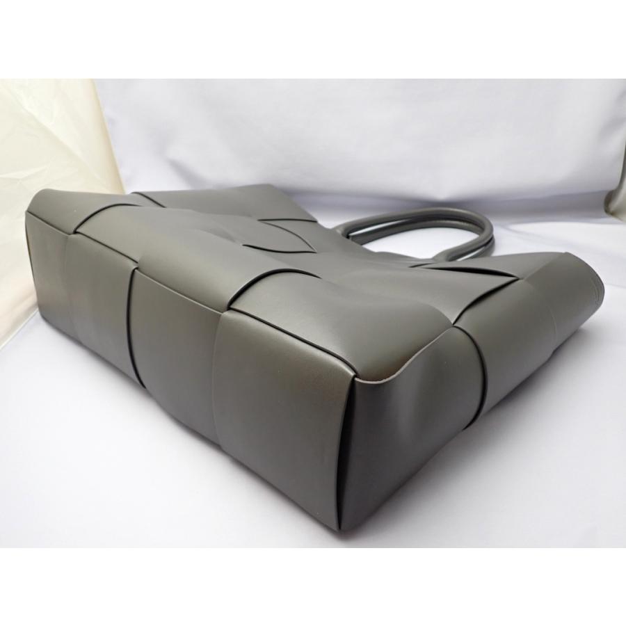 BOTTEGA VENETA ボッテガ ヴェネタ トートバッグ ラージ ザ BOTTEGA VENETA ボッテガ ヴェネタ トートバッグ ラージ ザ