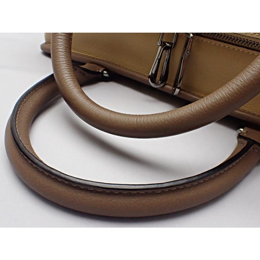LOEWE ロエベ アトリエ ハンドバッグ アマソナ 36 ベージュｘブラウン イニシャル入り 新品同様品 【送料無料】 A-8144の画像