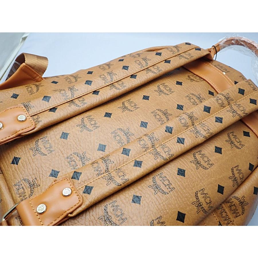 MCM（エムシーエム） スタッズリュック バックパック ブラウン 中古B+