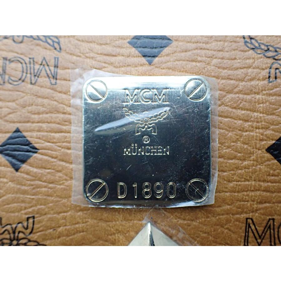 MCM（エムシーエム） スタッズリュック バックパック ブラウン 中古B+