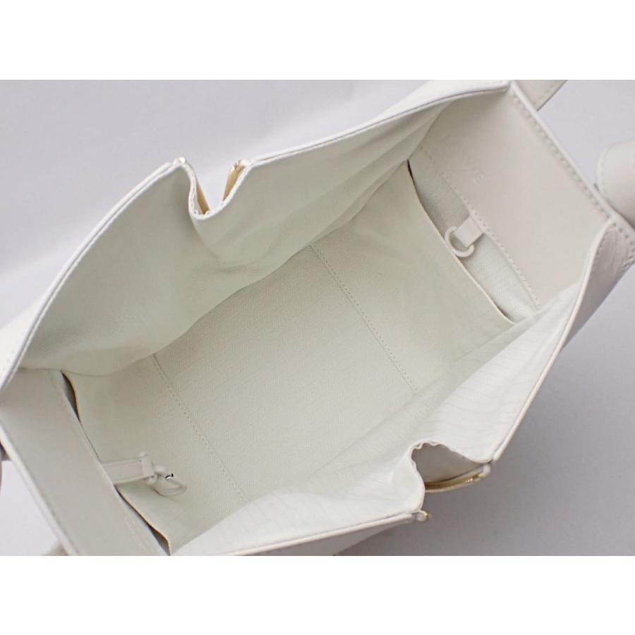 LOEWE（ロエベ） ハンモックコンパクト ショルダーバッグ サテンカーフ
