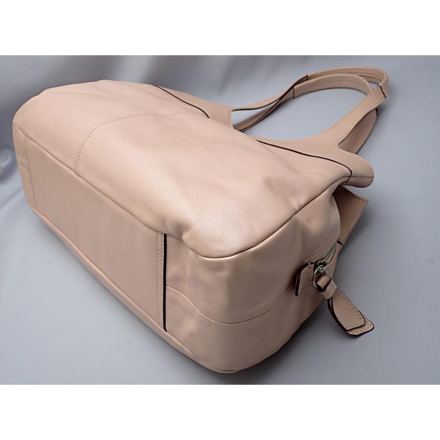 COACH（コーチ） ショルダーバッグ トート レクシー サッチェル F18829