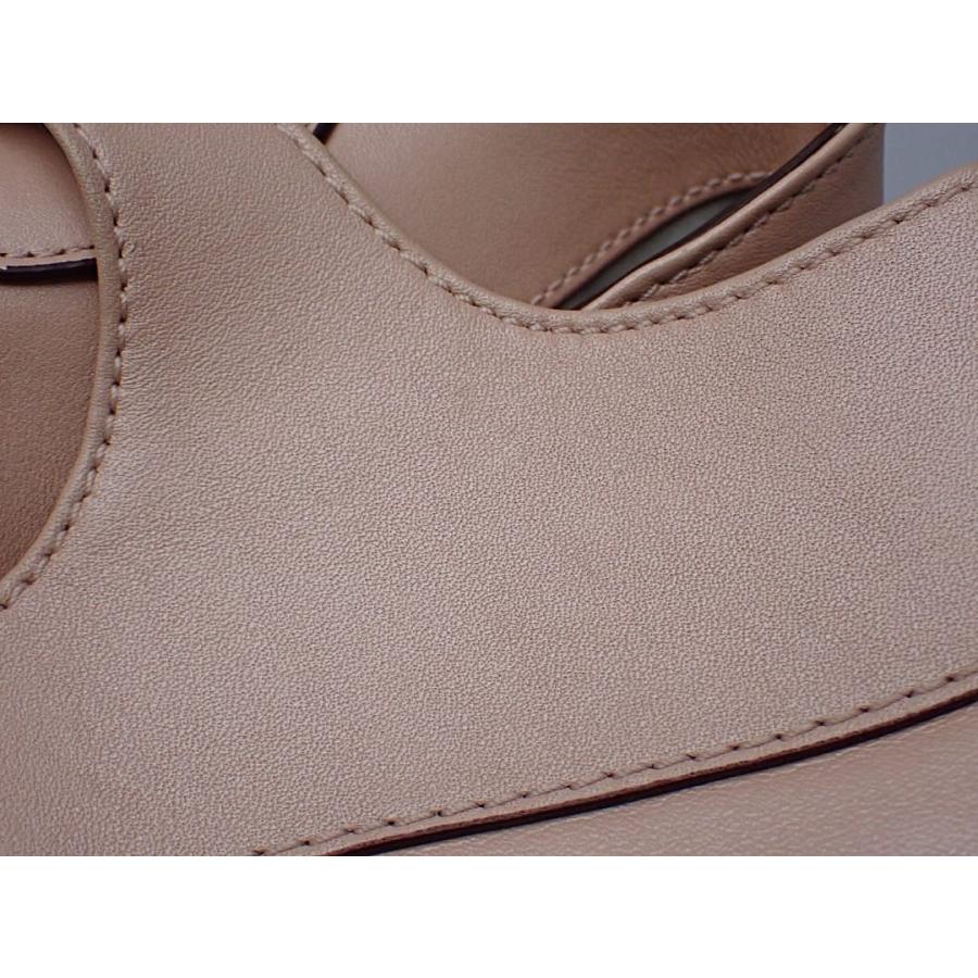 COACH（コーチ） ショルダーバッグ トート レクシー サッチェル F18829