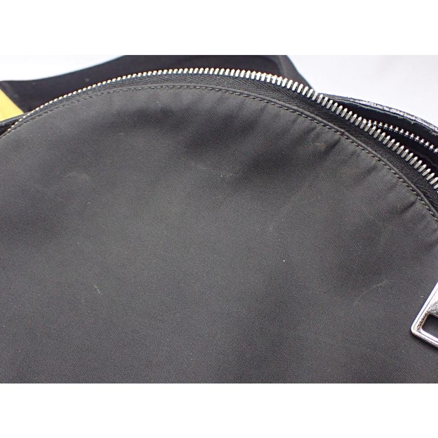 FENDI フェンディ バックパック 7VZ042 A9ZB リュック ブラックｘイエロー 中古B 【送料無料】 A-8751の画像