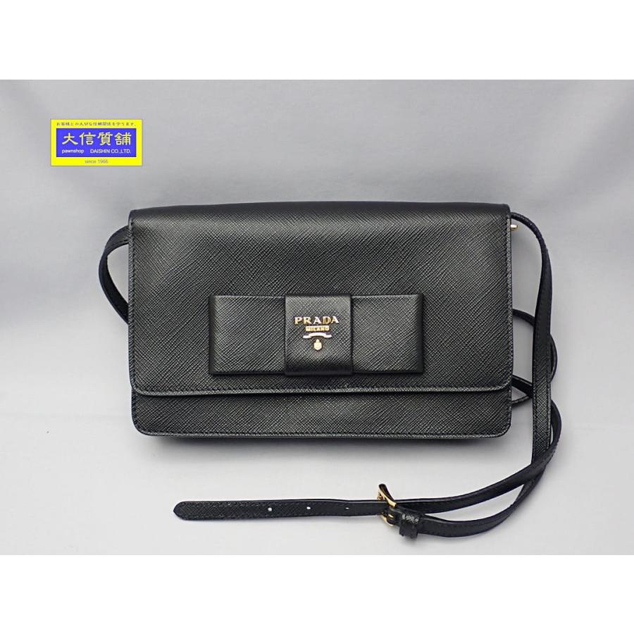 PRADA プラダ ショルダーウォレット BT1009 サフィアーノラクス ブラック 中古B+ 【送料無料】 A-8754【質屋出品】 PRADA（プラダ） ショルダーウォレット BT1009 サフィアーノラクス
