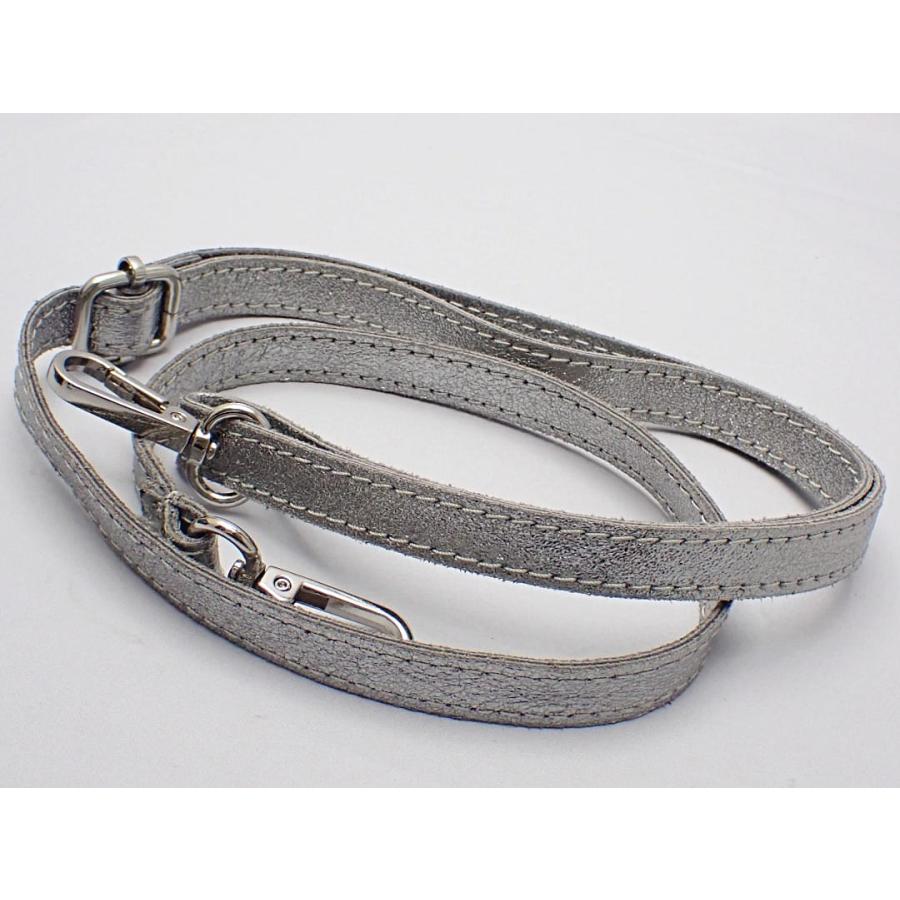 LAURA DI MAGGIO ローラディマッジオ ２WAY ショルダーバッグ チェーンストラップポーチ付き シルバーメタリック 中古B 【送料無料】 A-8870の画像