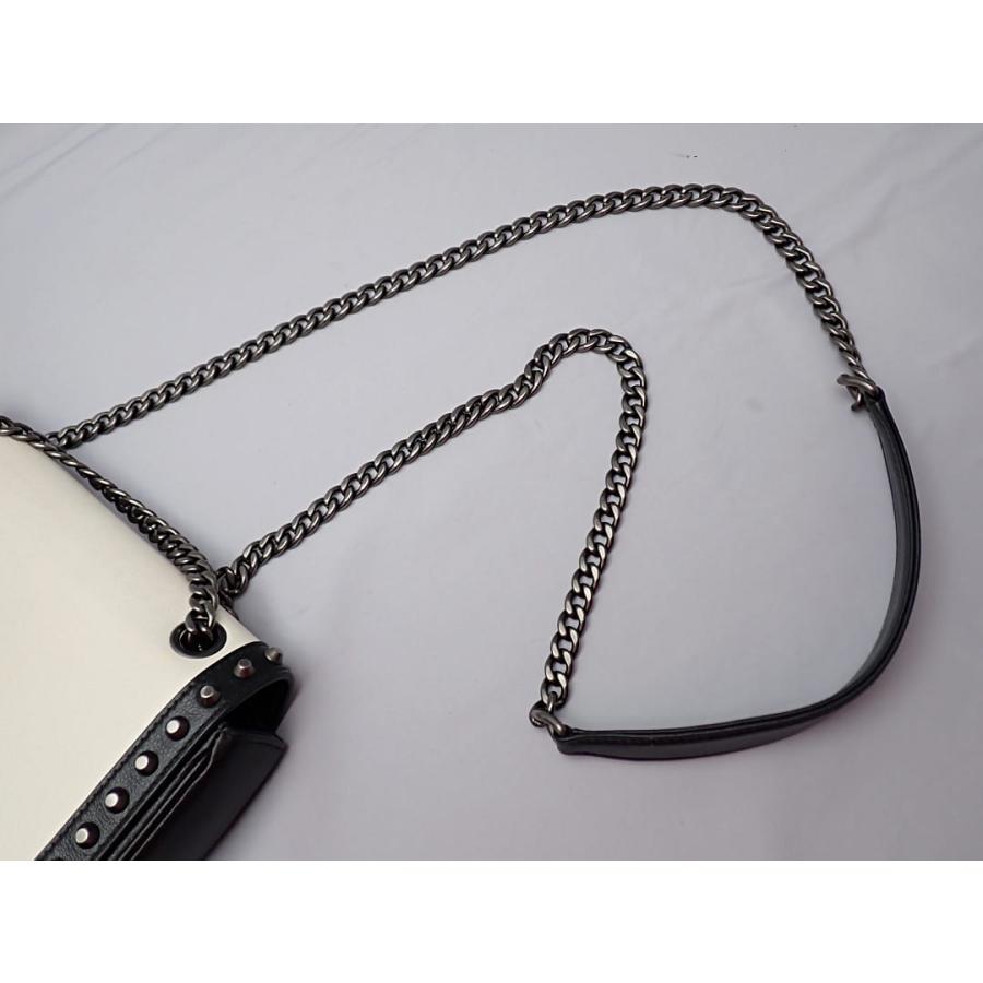 PRADA プラダ スタッズ チェーン ショルダーバッグ 1BD147 ホワイトｘブラック レザー 中古B+ 【送料無料】 A-8949の画像