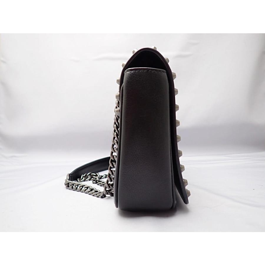 PRADA プラダ スタッズ チェーン ショルダーバッグ 1BD147 ホワイトｘブラック レザー 中古B+ 【送料無料】 A-8949の画像