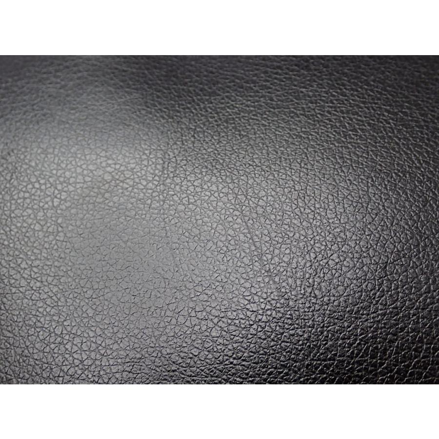 PRADA プラダ スタッズ チェーン ショルダーバッグ 1BD147 ホワイトｘブラック レザー 中古B+ 【送料無料】 A-8949の画像