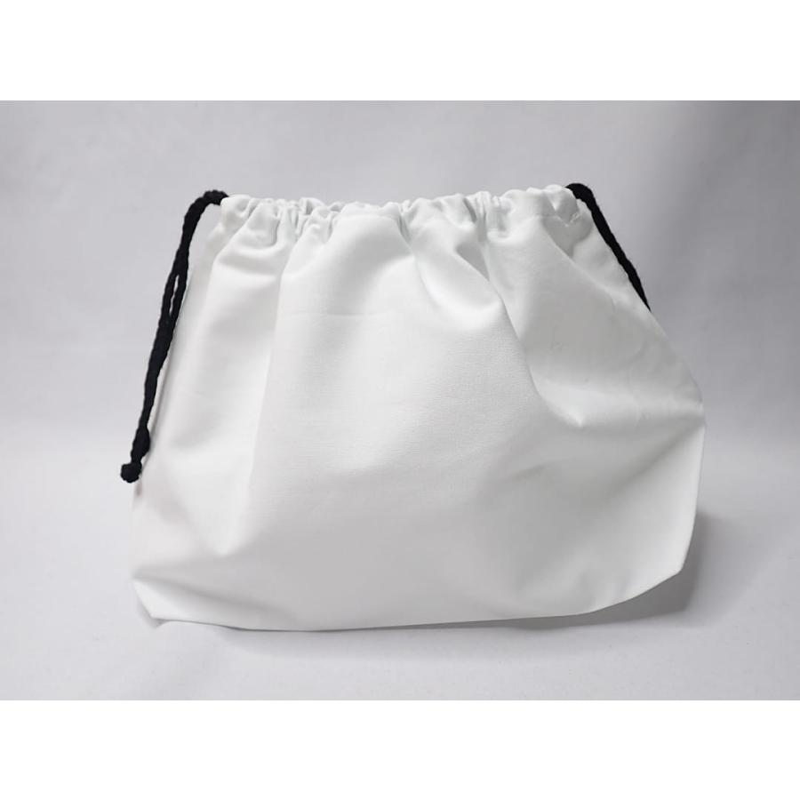 【新品未使用・お問い合わせ早い方優先】シャネルノベルティ巾着 CHANEL（シャネル） 巾着ポーチ コットン ホワイト ノベルティ 未使用