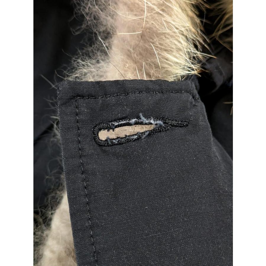 WOOLRICH ウールリッチ ダウン ショート アークティック パーカ S WOCPS1985 クリーニング済 ブラック 中古B+ 【送料無料】 A-9217の画像