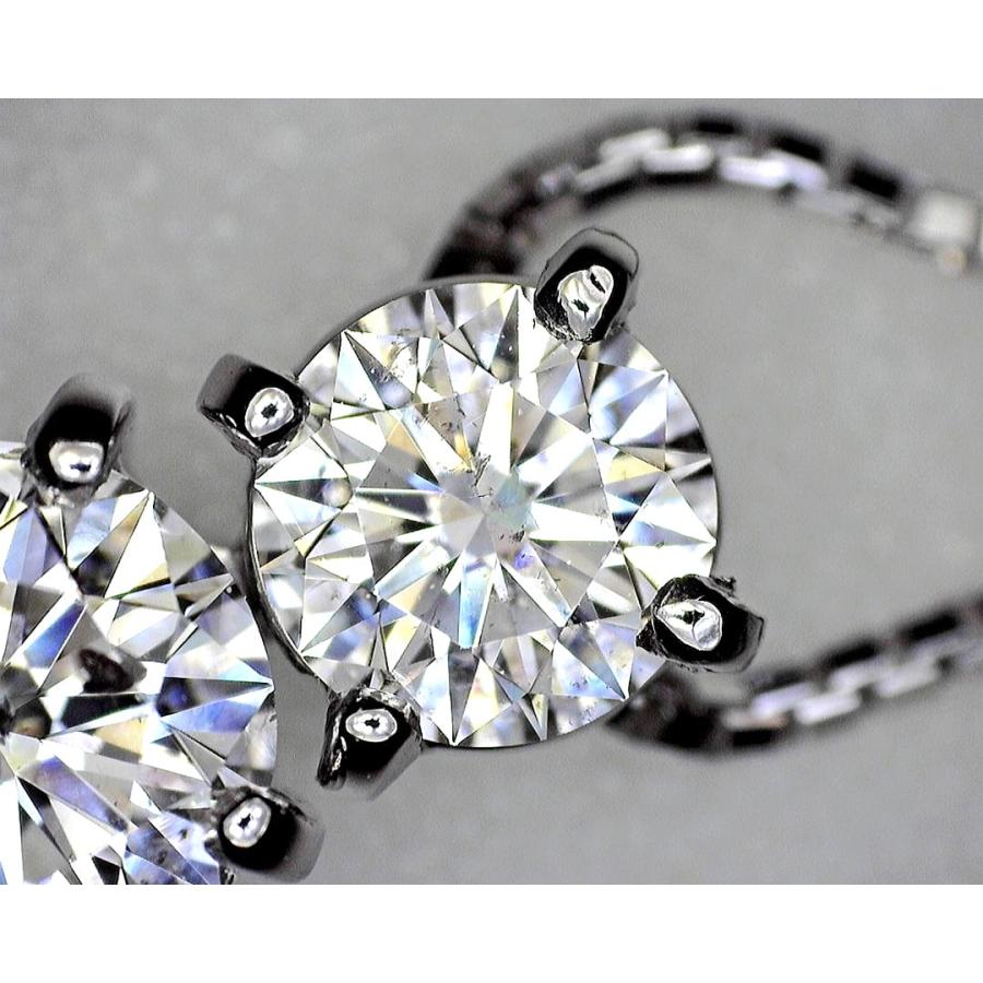 K18WG ホワイトゴールド 3連ダイヤ ペンダント ネックレス 1.000+0.584