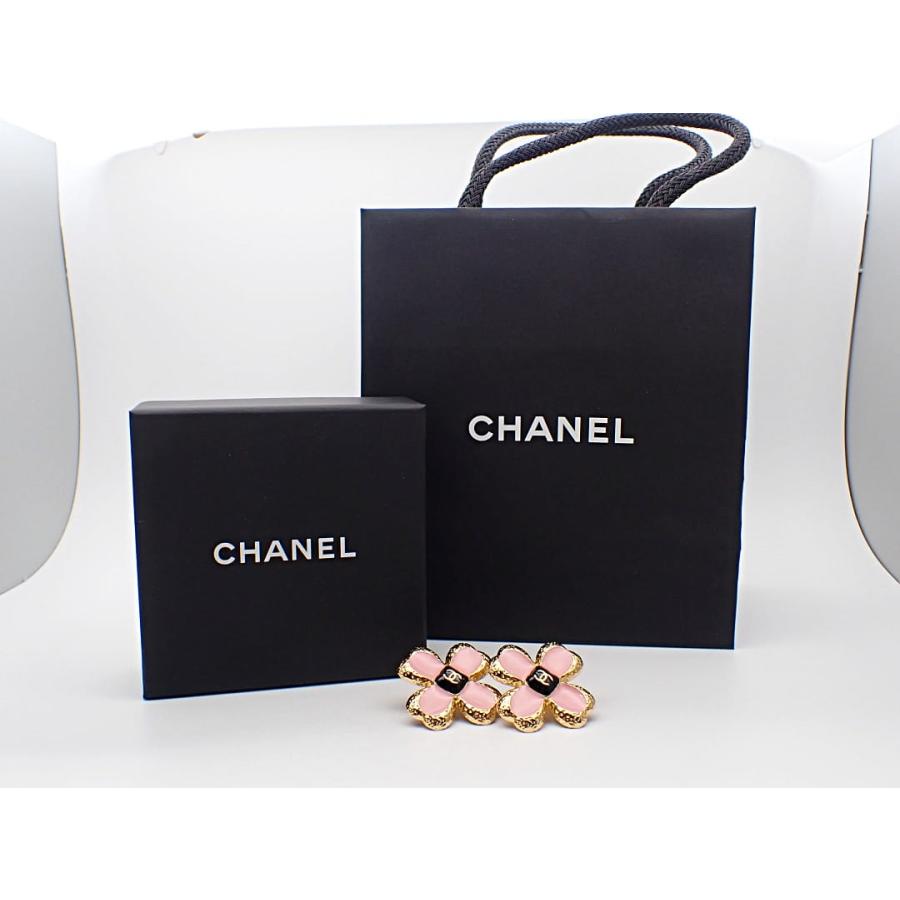 CHANEL シャネル ココマーク フラワーモチーフピアス B23K 2023 CHANEL シャネル ココマーク フラワーモチーフピアス B23K 2023
