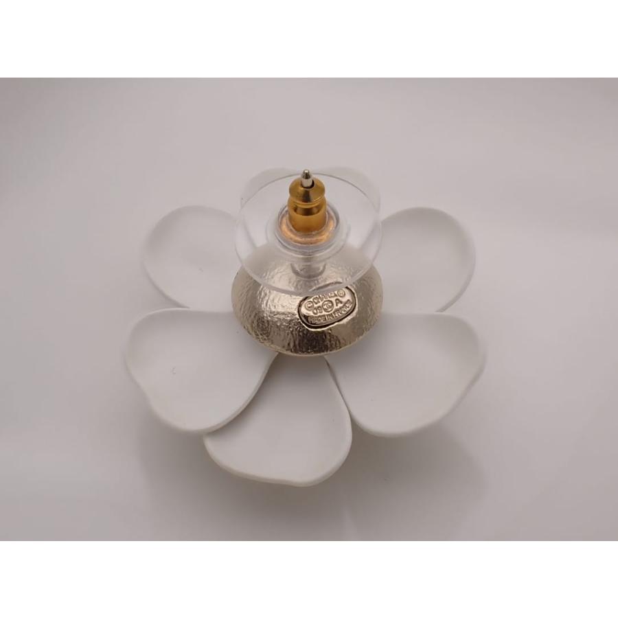 CHANEL（シャネル） カメリア ピアス 09A 片耳のみ ホワイト 中古B+