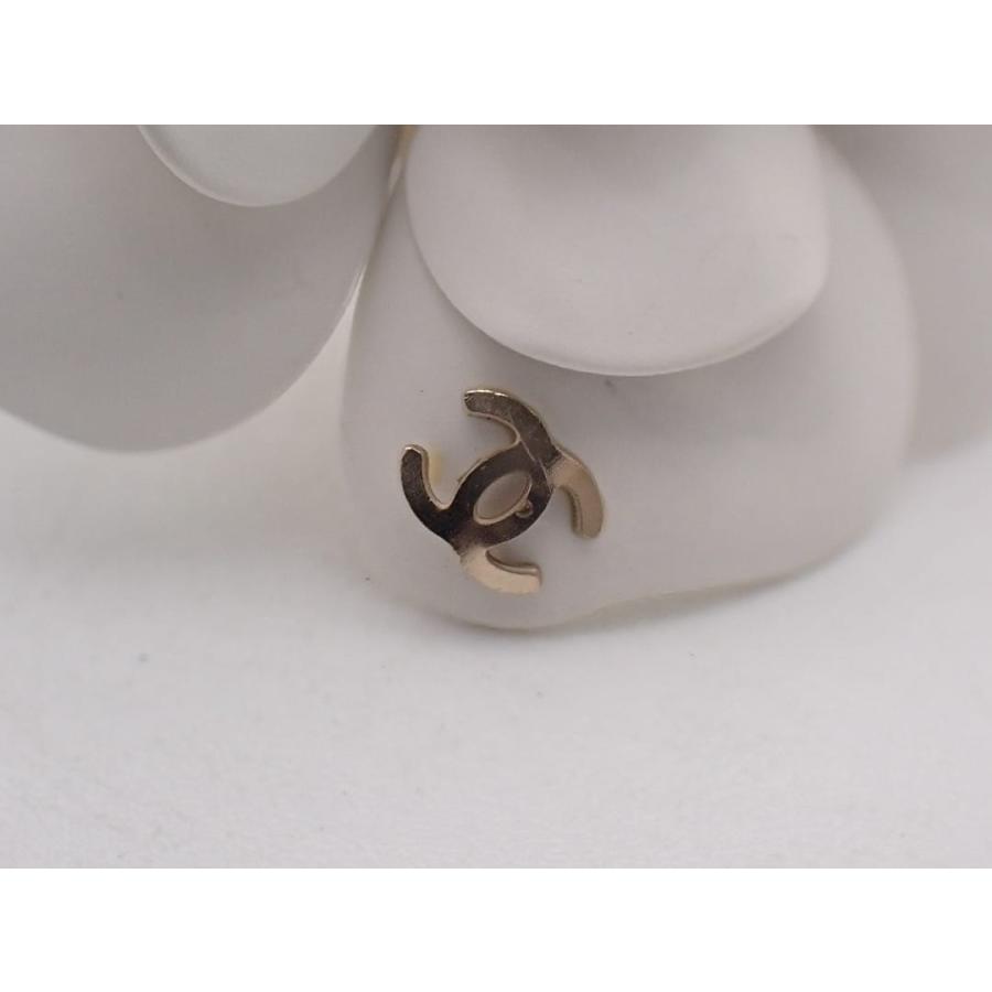 CHANEL（シャネル） カメリア ピアス 09A 片耳のみ ホワイト 中古B+