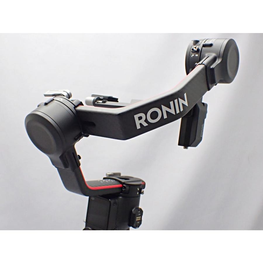 RS2 ジンバル　中古 DJI RS2 Pro Combo カメラスタビライザー ジンバル 中古・動作確認済み