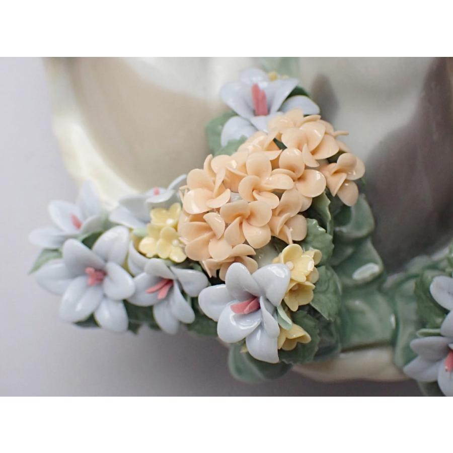 LLADRO（リヤドロ） フィギュリン ポーセリン 花かごと三匹の子犬