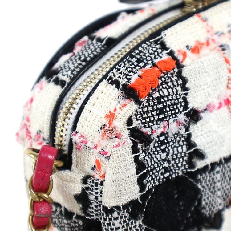 CHANEL（シャネル） 【美品】 ツイード チェーンショルダーバッグ